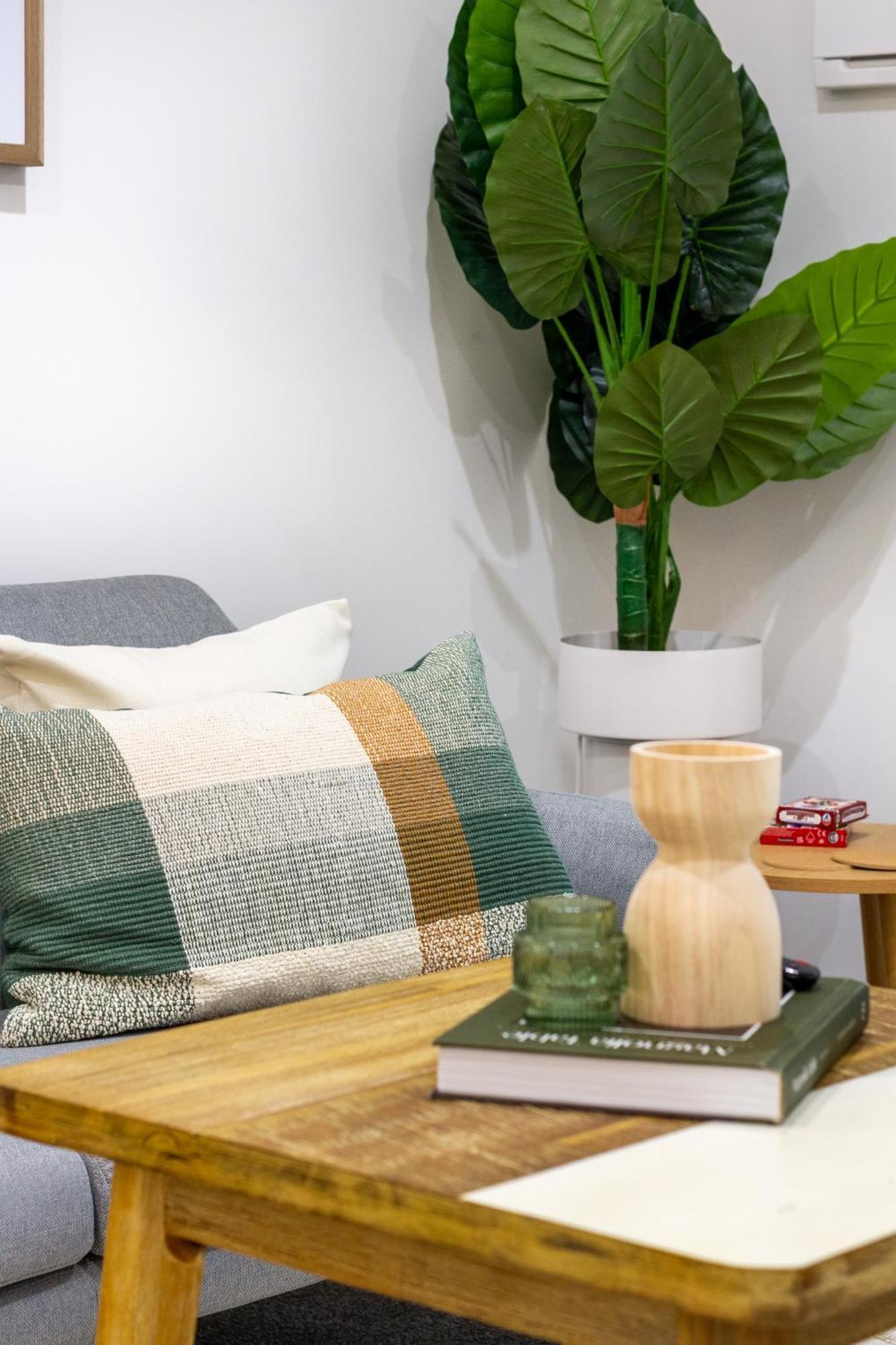 Appartamento Urban Retreat: 2-Br Gem In Central Christchurch Esterno foto