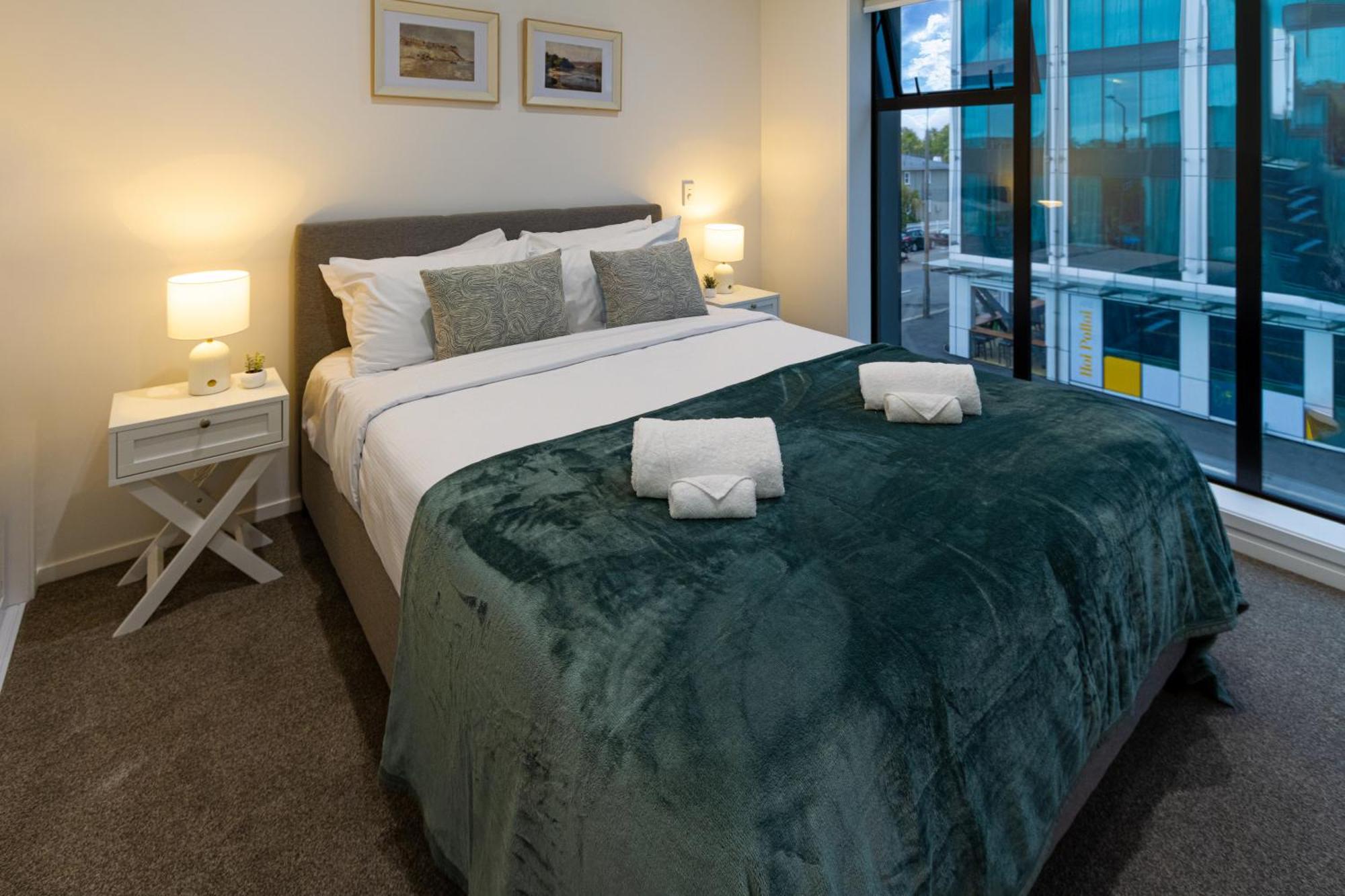 Appartamento Urban Retreat: 2-Br Gem In Central Christchurch Esterno foto